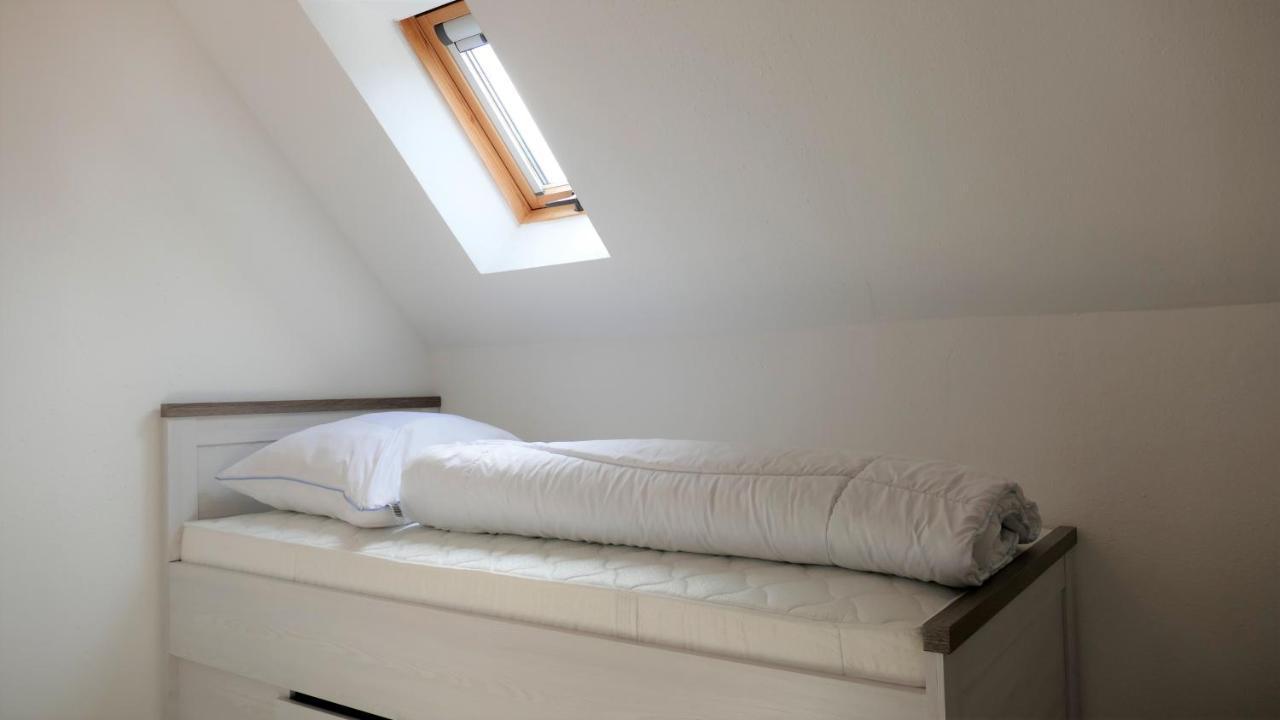 Helles Ferienhaus Im Landhausstil Fuer Bis Zu 10 Personen Frielendorf Exterior photo